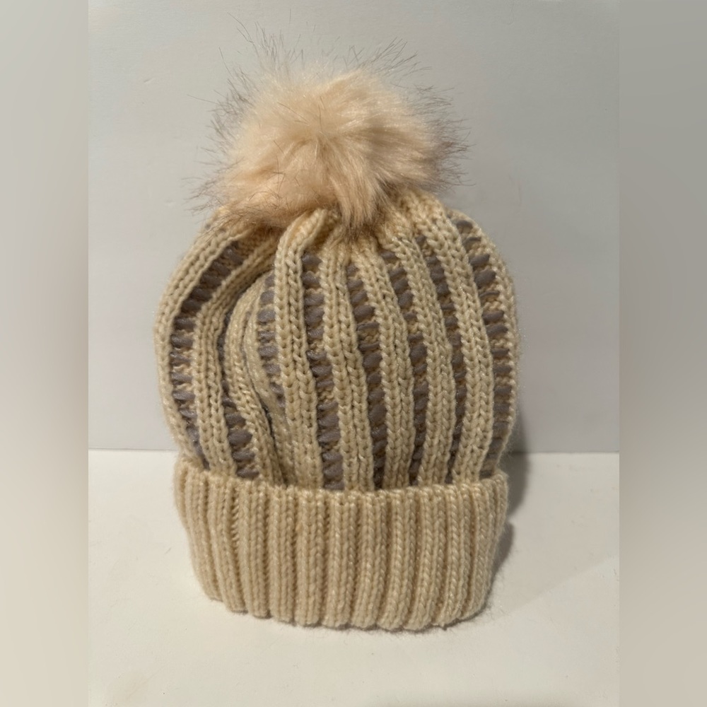 Knitted Pom Beanie